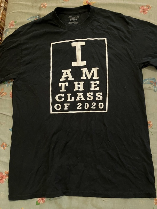 Gildan Tops - Gildan Black Crewneck Graphic Tee with White Printed Tag